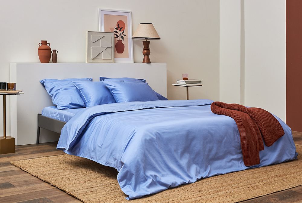 Простыня из премиального сатина сиреневого цвета из коллекции essential, 240х270 см