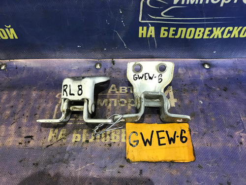 Петля двери задней левой MAZDA CAPELLA 2001