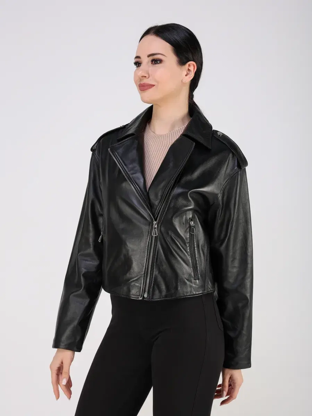 Кожаная куртка демисезонная косуха оверсайз