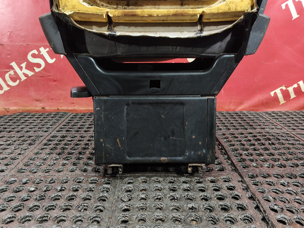 Сиденье пассажирское механическое