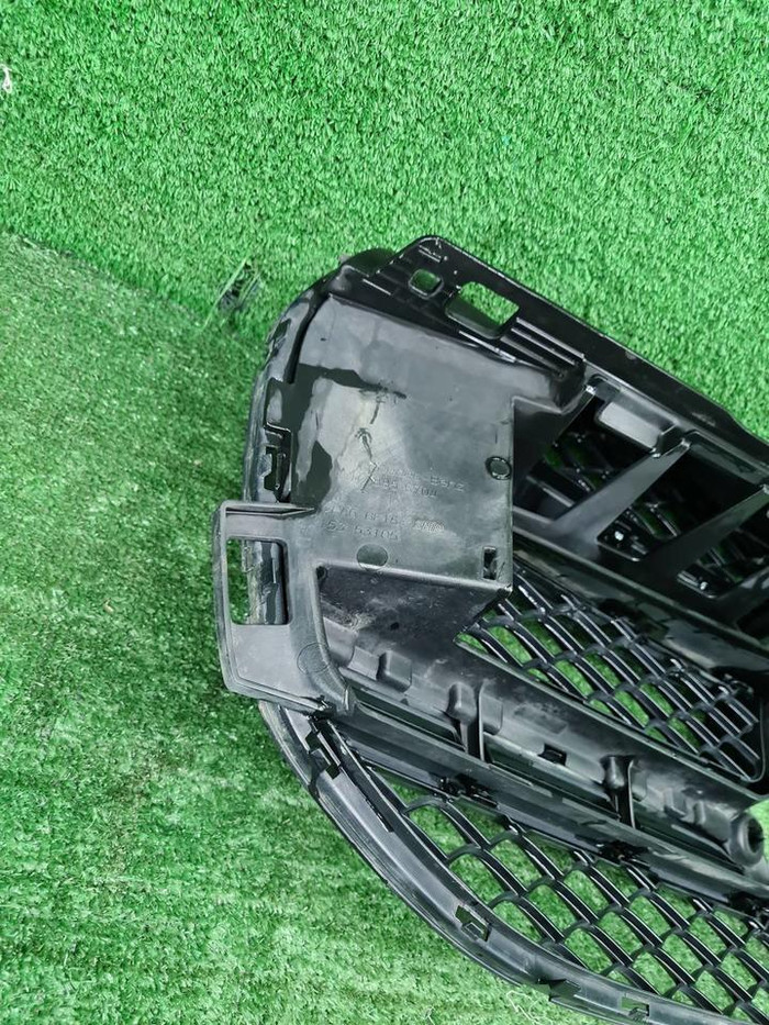 Решетка радиатора Mercedes GLS x167 (19-23) AMG 63