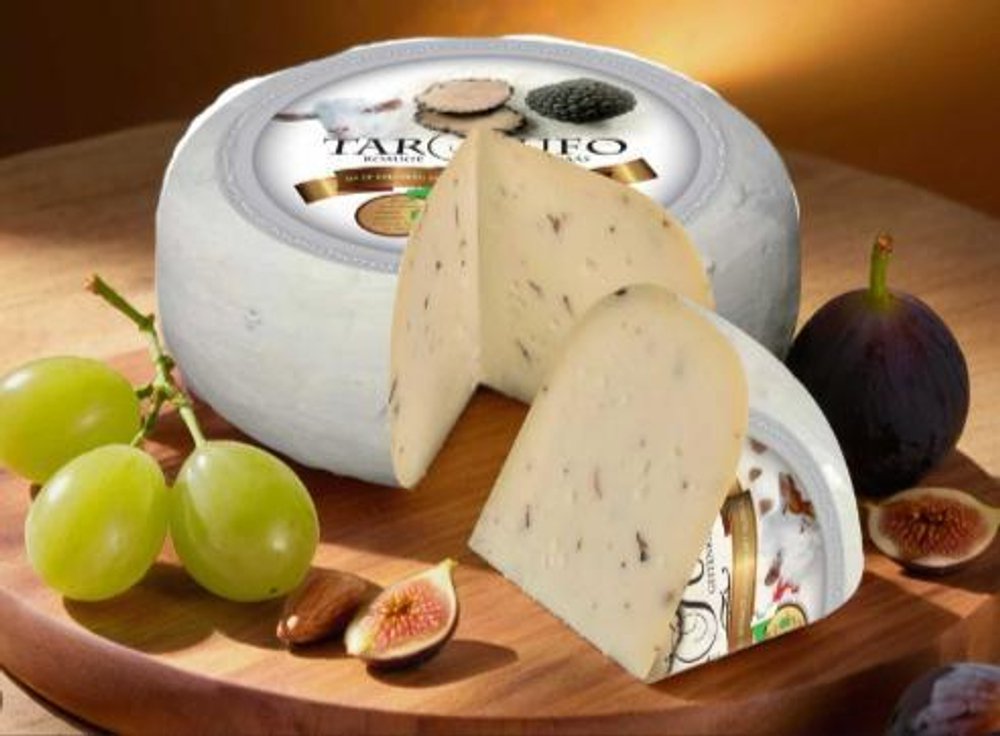 Козий полутвердый сыр с черным трюфелем, Tartufo, 250 гр