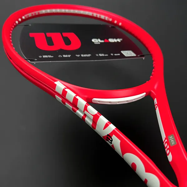 🔥 Новинка этой недели в TENNISFIRST® — ракетка WILSON CLASH 100 V3.0 REVERSE FRM 295!