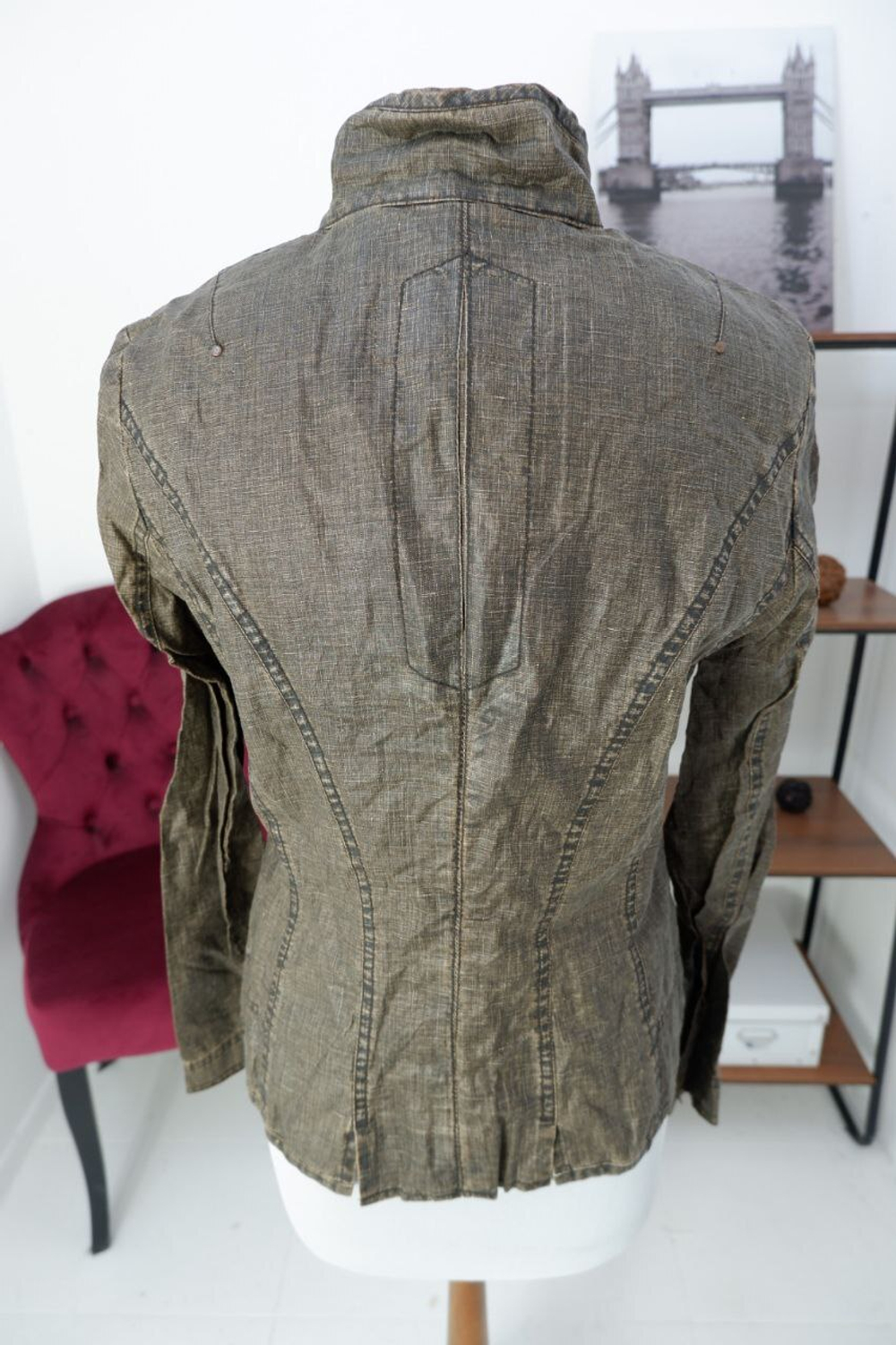 Куртка Verse красивая 48 размер