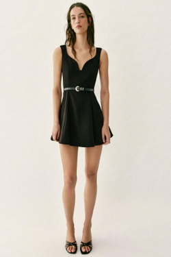 ZARA МИНИ-ПЛАТЬЕ С РЕМНЕМ, ЧЕРНЫЙ