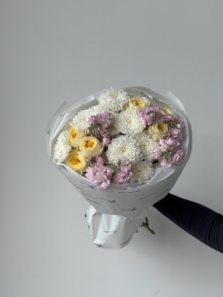 Букет сборный в желтых оттенках размер M