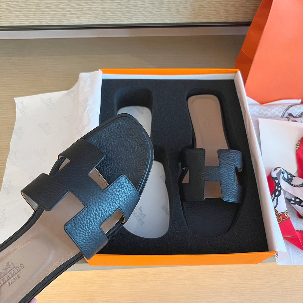 Hermes Oran Sandal
