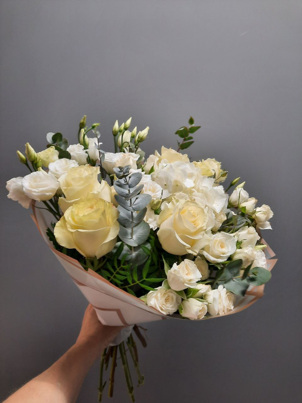 Букет "Каскад нежности"