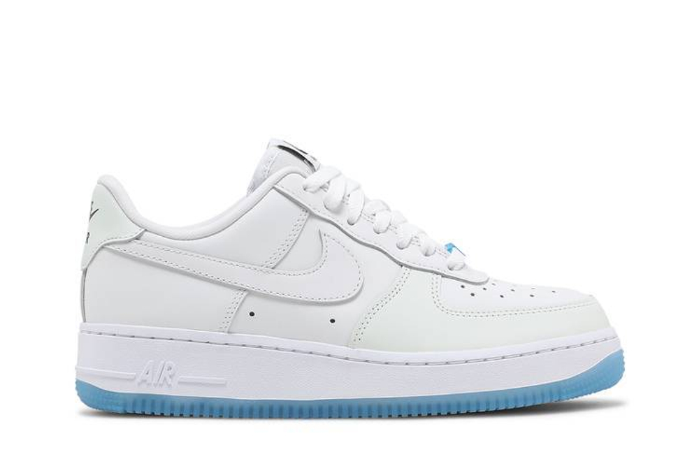 Кроссовки Nike Air Force 1 07 Lx "Photochromic" (Женская размерная сетка)