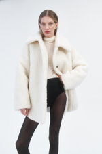 Шубка из овечьей шерсти