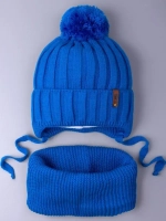 Шапка для мальчика со снудом осенняя