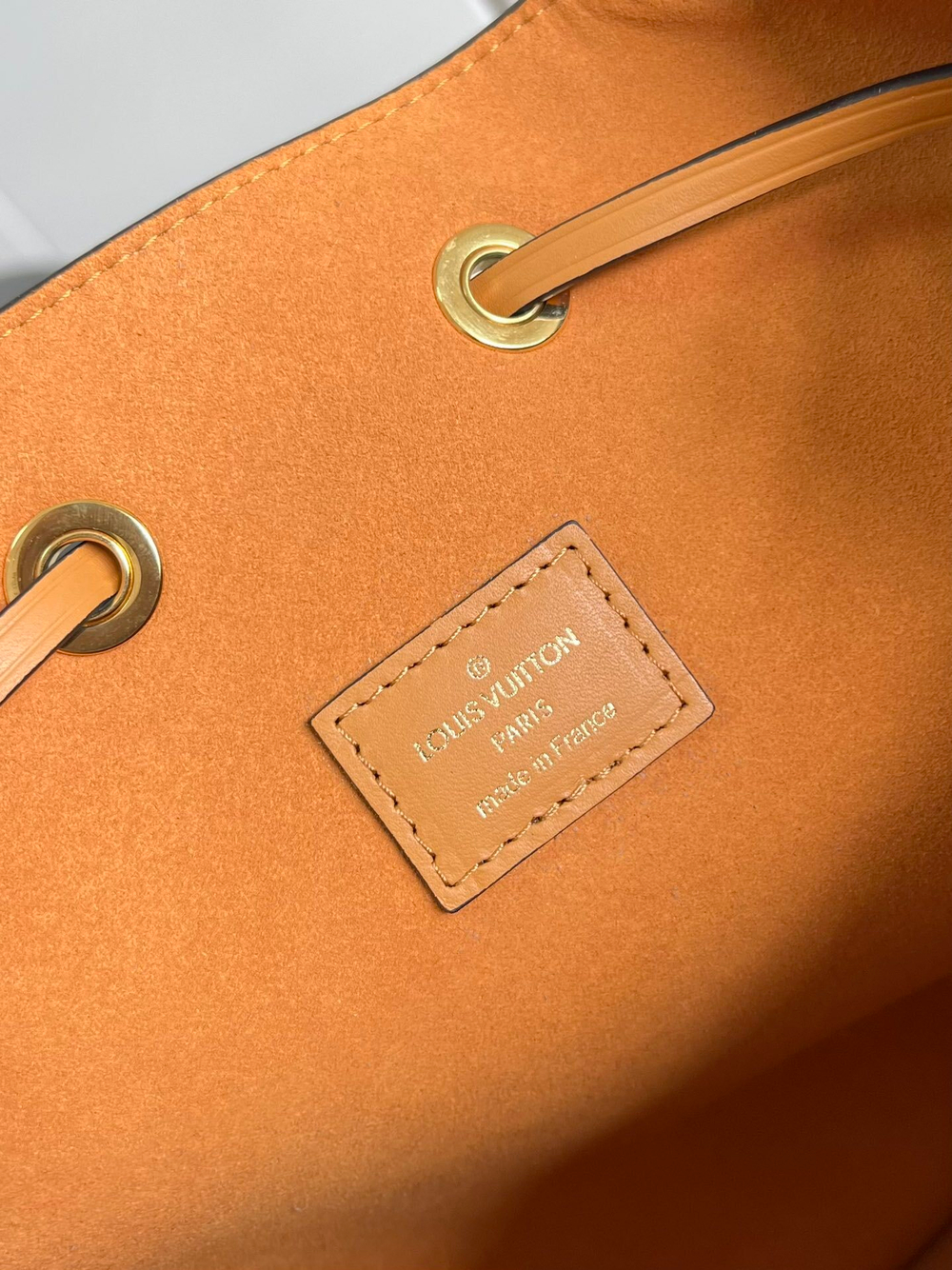 Louis Vuitton NeoNoe MM
