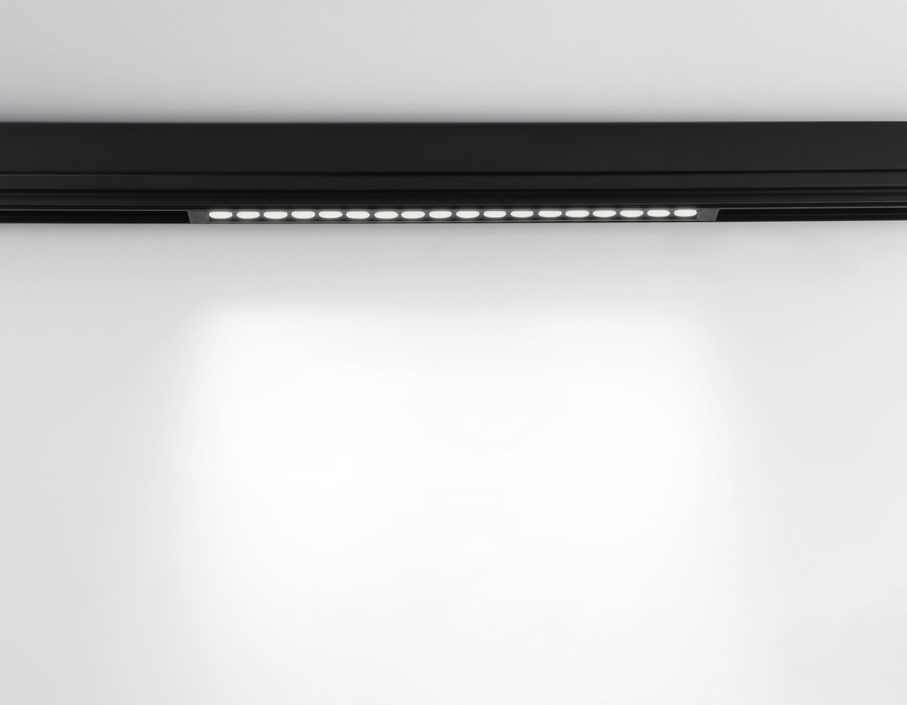 Светильник светодиодный для шинопровода Magnetic 220V GL1314 BK черный IP20 24W 3000K-6400K 24° 455*25*42