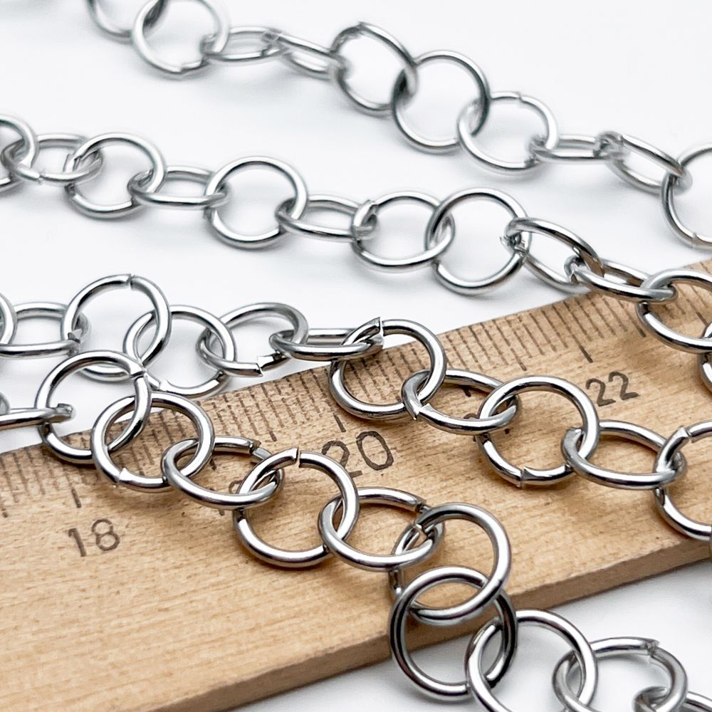 Цепочка, сталь, размер звена около 8,8 мм, цена за 50 см