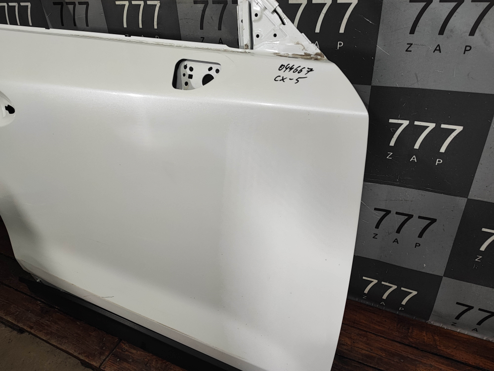 Дверь передняя правая Mazda CX-5 2 (KF) 17-нв Б/У Оригинал KB7W58010