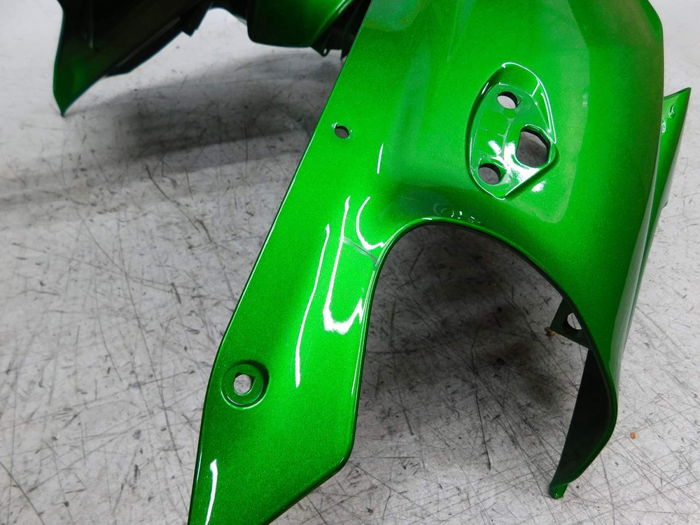 пластик передний Kawasaki NINJA H2 SX 55028-0801