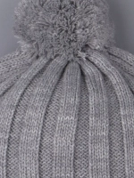 Шапка детская осенняя вязаная с помпоном