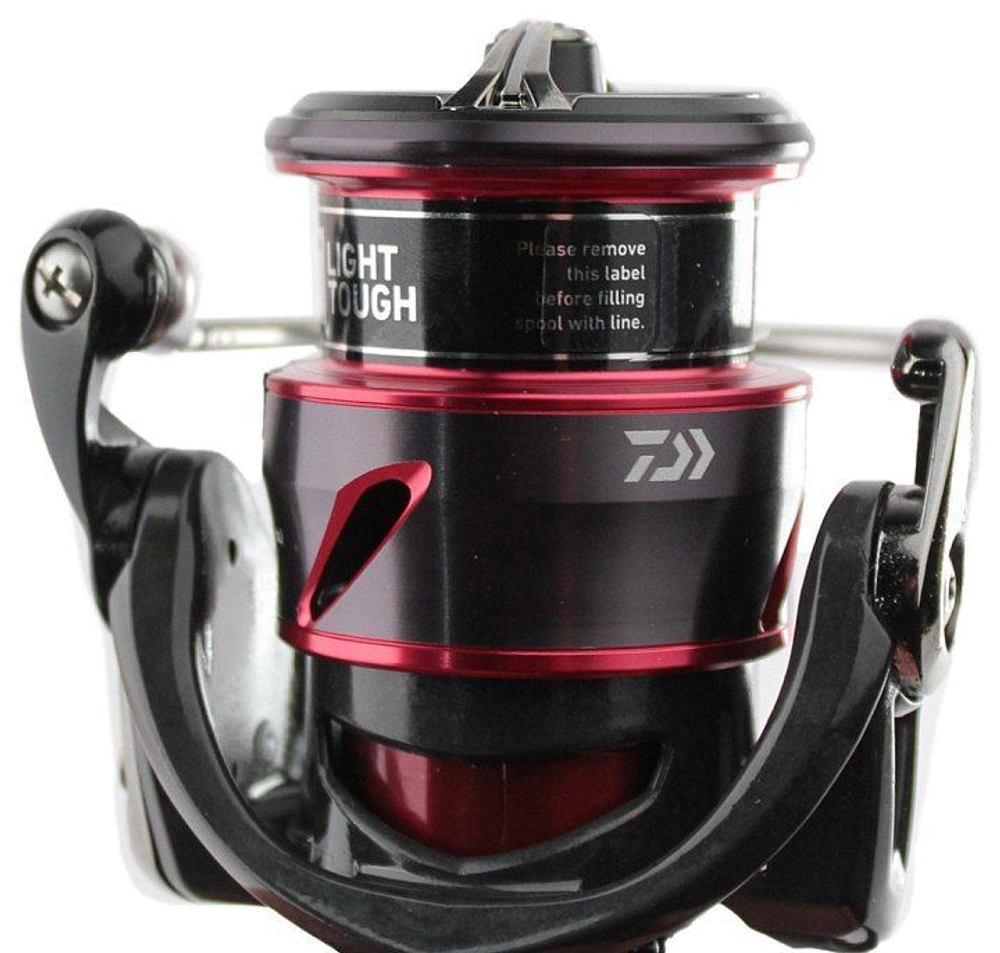 Катушка Daiwa 20 Fuego LT 2500-XH