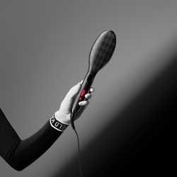 Расческа-выпрямитель Rowenta Karl Lagerfeld CF582LF0