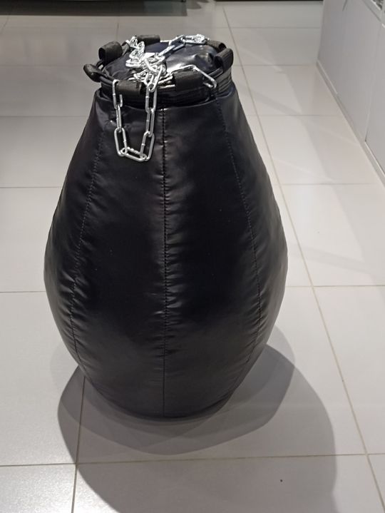 Груша боксерская каплевидная Удар 80 см