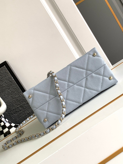 Chanel Bag 21 cm