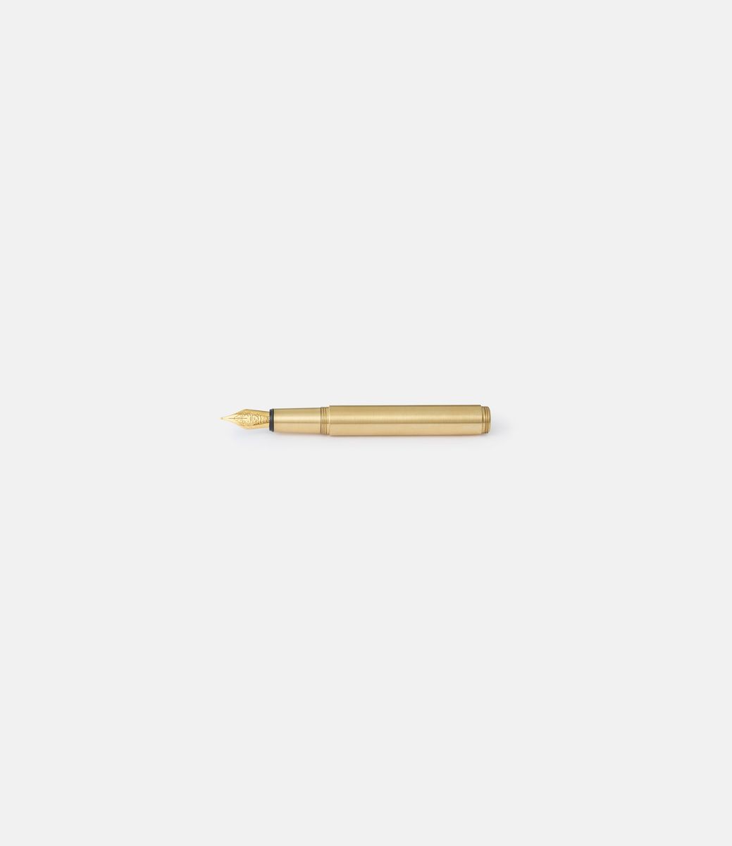Inventery Pocket Fountain Pen Brass — карманная перьевая ручка
