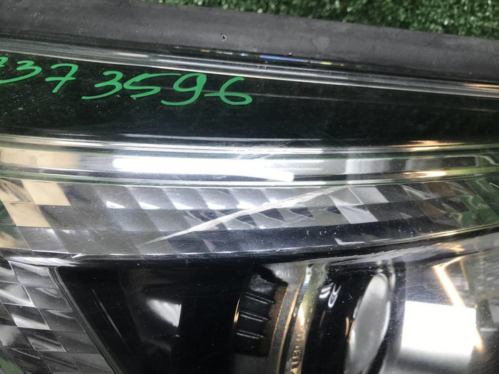 Фара правая Subaru Forester 5 SK (18-21) LED