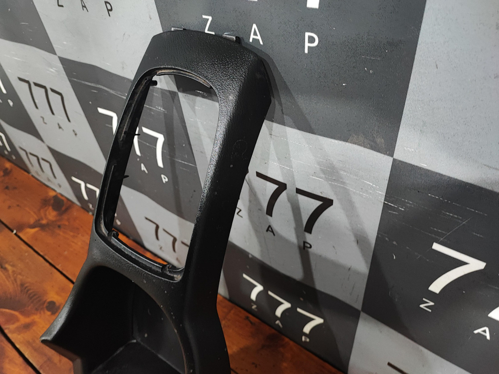 Центральная консоль КПП Chevrolet Lacetti Новая Оригинал 96554597