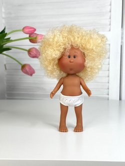 Кукла Nines виниловая 23см Little Mia Latina без одежды (3199WL7)