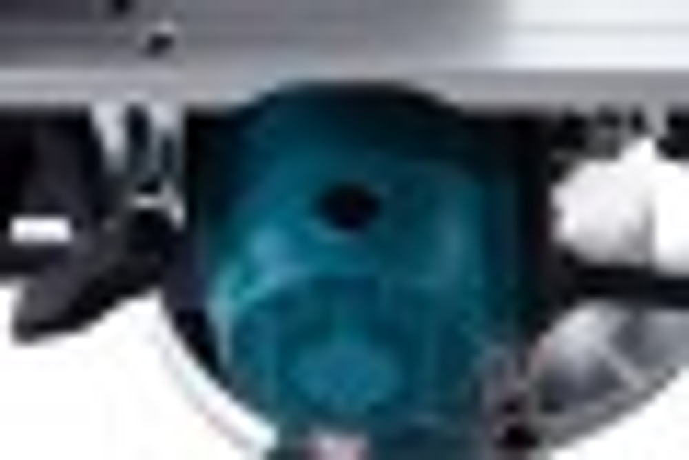 Пила торцовочная сетевая MAKITA LH1040  LH1040