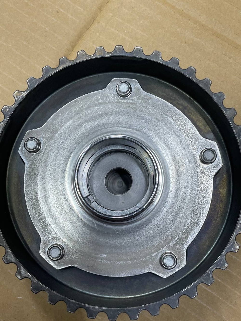 Механизм поворота вала распределительного (фазовращатель) INA 2117610650100