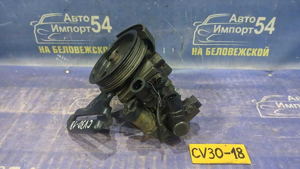 Насос ГУР TOYOTA CAMRY 1992