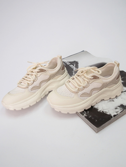 Кроссовки женские летние