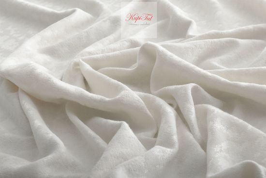 Комплект штор Луи (молочный). Шторы из стриженного бархата