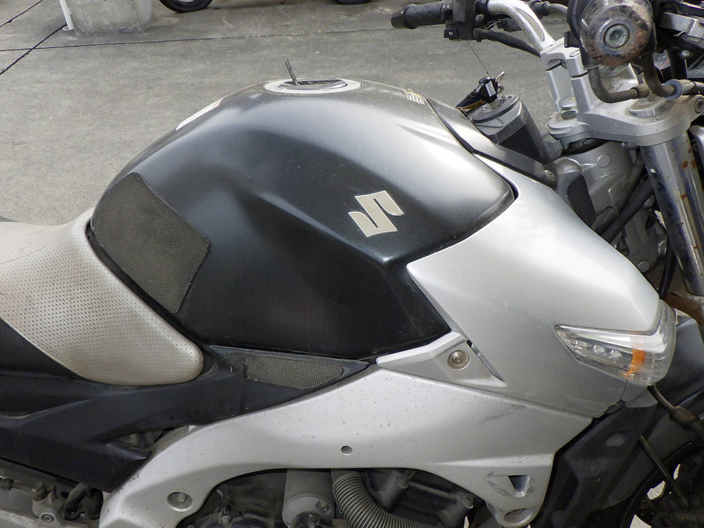 Suzuki GSR400 , 2006