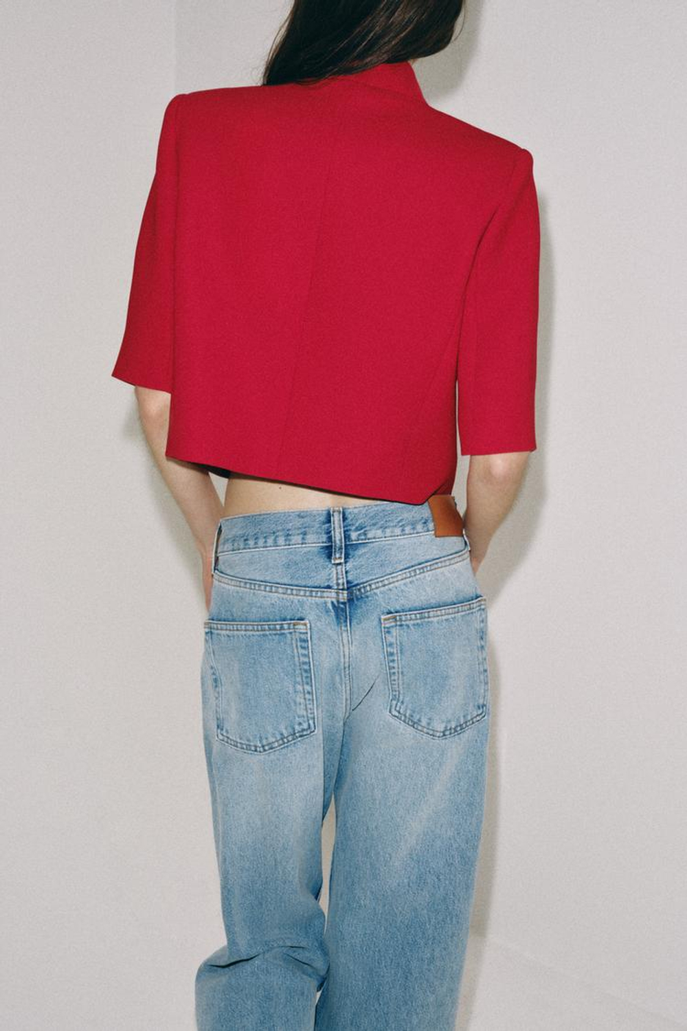 ZARA УКОРОЧЕННЫЙ БЛЕЙЗЕР С КОРОТКИМИ РУКАВАМИ — ZW COLLECTION, КРАСНЫЙ