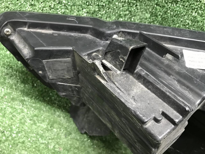 Фара правая Haval F7 (2018-2024) LED