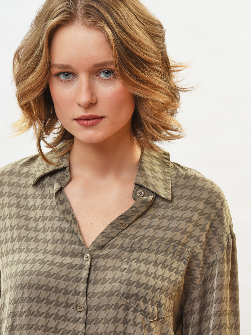 Рубашка женская