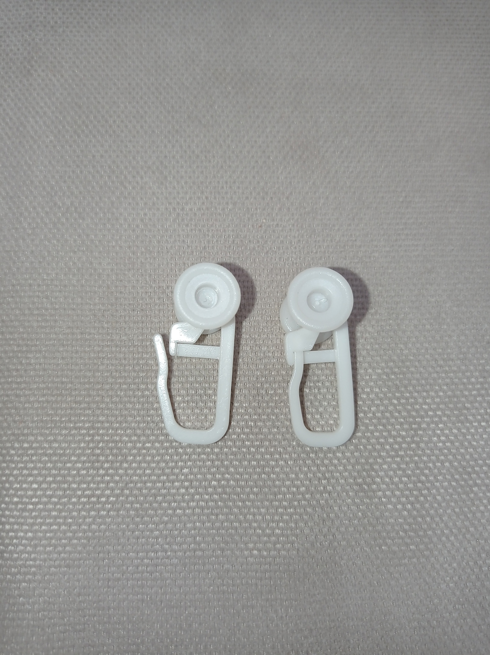 Крючки для U-шины, пластик, белый, 20шт.