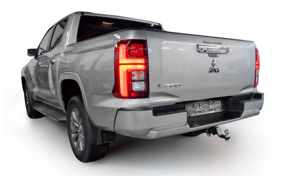 Фаркоп с эл-кой Smart для Mitsubishi L200 (2024-), шар E, 3500/120 кг. Berg, F.4017.002