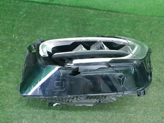 Битая Фара левая Mercedes GLC X253 (2019-2022) LED