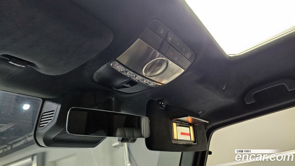 Mercedes-Benz G-Class W463b G400 d (01.2024)
