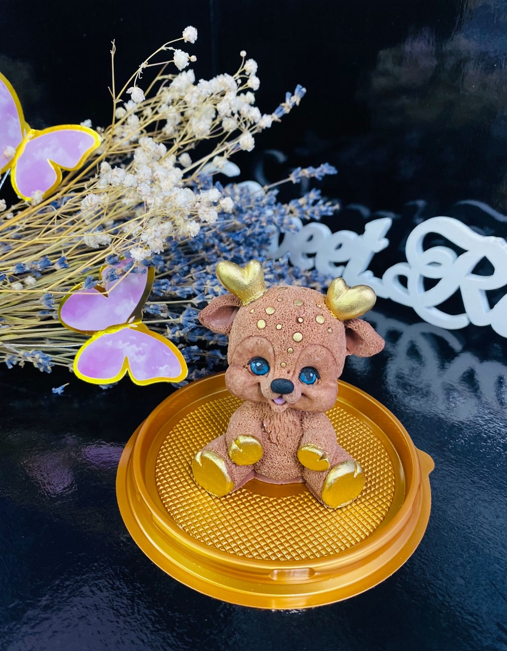 Фигурка Шоколадная Олененок Дени (глазурь)
