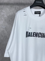 Футболка Balenciaga