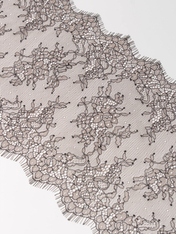 Кружево шантильи перец с темно-серым неэластичное ширина 22 см ОТРЕЗ 1 м