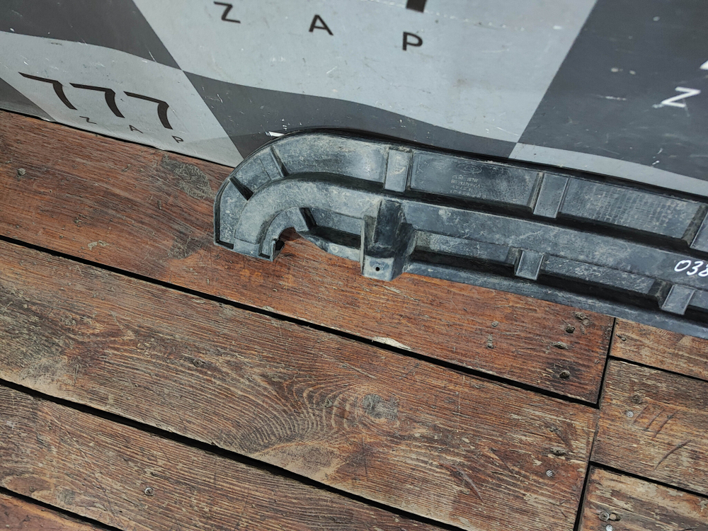 Усилитель переднего бампера Chery Tiggo 8 Pro 21-нв Б/У Оригинал 602000045AA