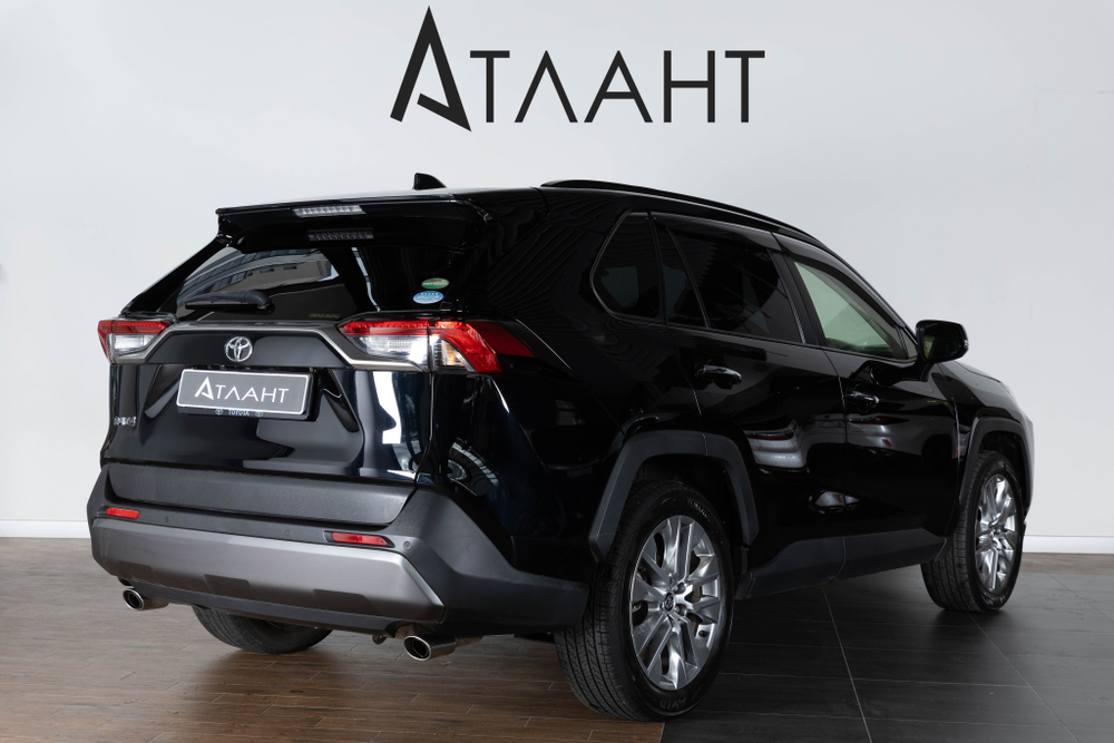 Toyota RAV4, 2019 год