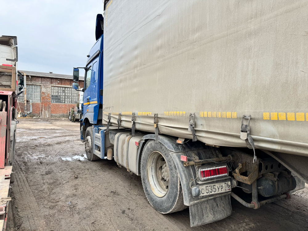 КамАЗ 5490 4x2 Седельный тягач 5490-S5 (Дизель/Газ, 12,0 л, 401 л.с., МТ)