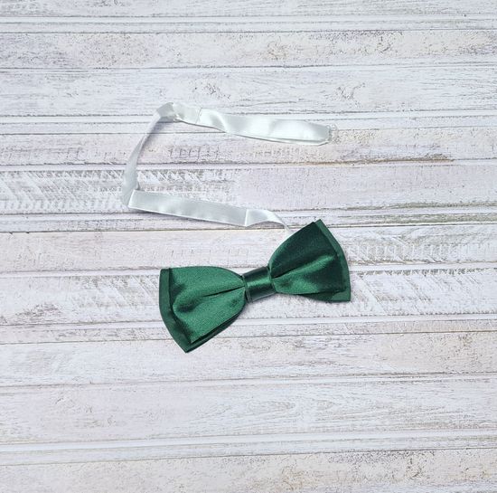 Галстук бабочка классика, лайм глянец