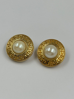 Клипсы с «жемчугом» Givenchy